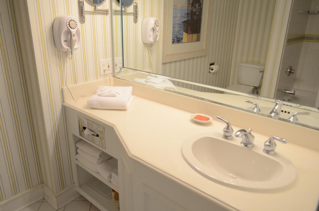 Boardwalk Inn Kemah Quarto foto